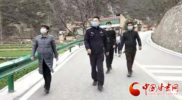 【甘肅全民戰(zhàn)“疫”】文縣：“孕媽黨員”主動(dòng)請纓戰(zhàn)疫情（圖）