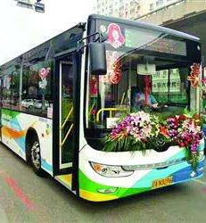 6條?？俊疤m州車站”的公交線路今起實(shí)施站外落客