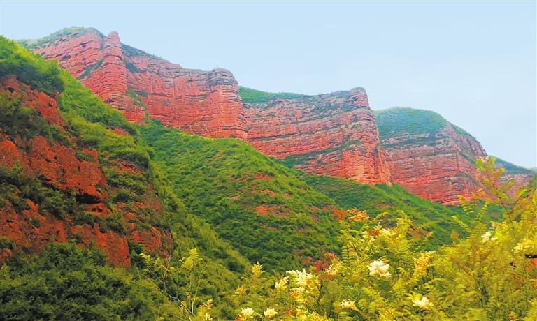 天造地設(shè)如詩(shī)如畫(huà)冶力關(guān)