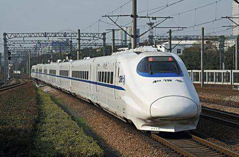 蘭州鐵路局恢復(fù)開(kāi)行部分列車