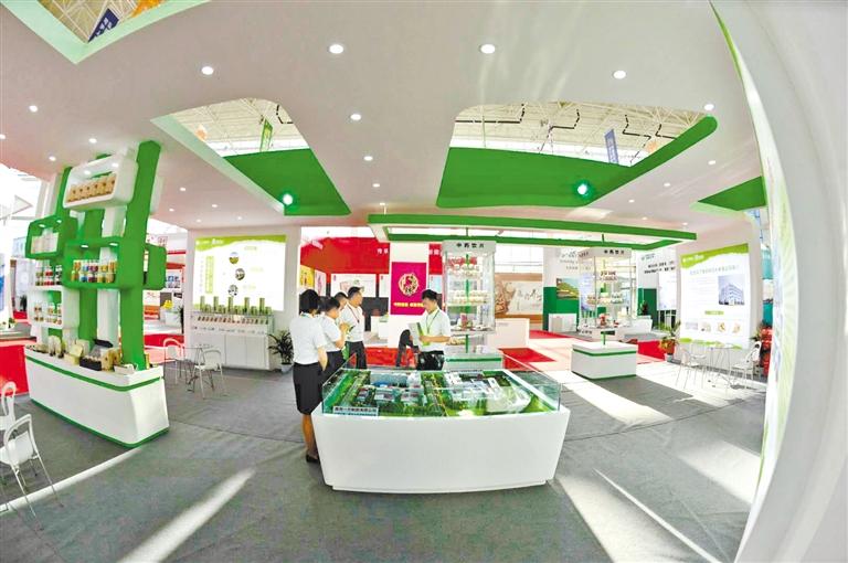 云展示、云推介、云洽談、云簽約 打造永不落幕的網(wǎng)上藥博會