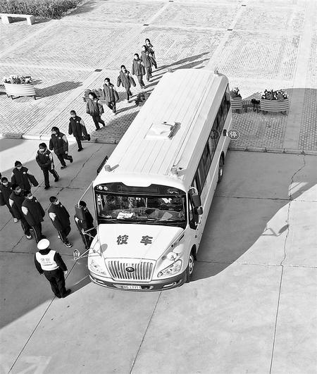 以法為盾 守護校園安全——《甘肅省中小學(xué)校安全條例》解讀