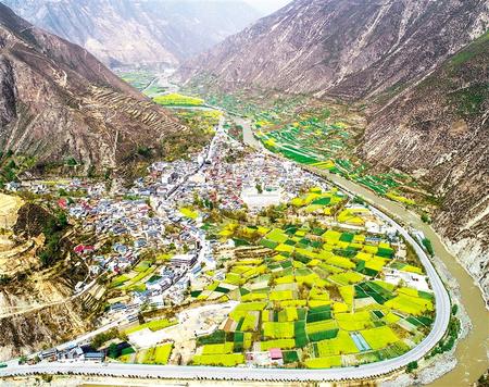 有一種美，在白龍江畔