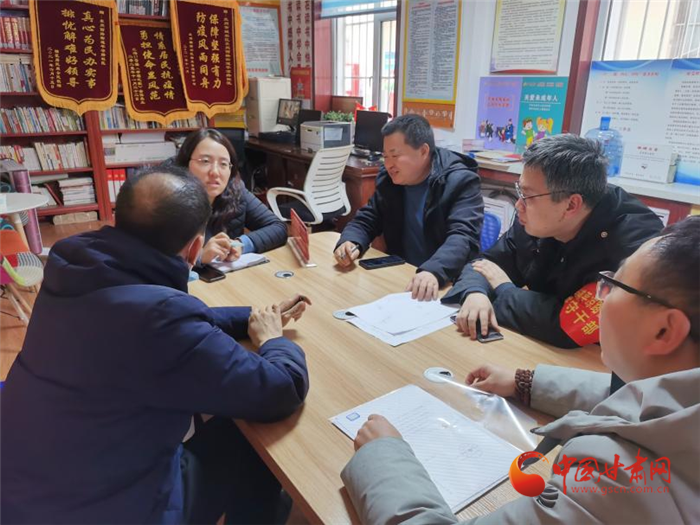 蘭州駐守干部在基層：對(duì)接需求解民憂(yōu) 關(guān)心民生體民情
