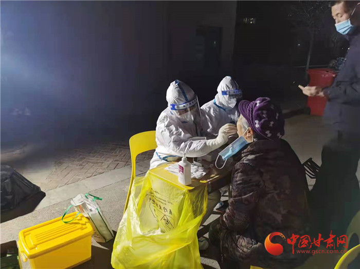 專家詳解新版新冠診療方案：為何輕型病例可以不住院了？