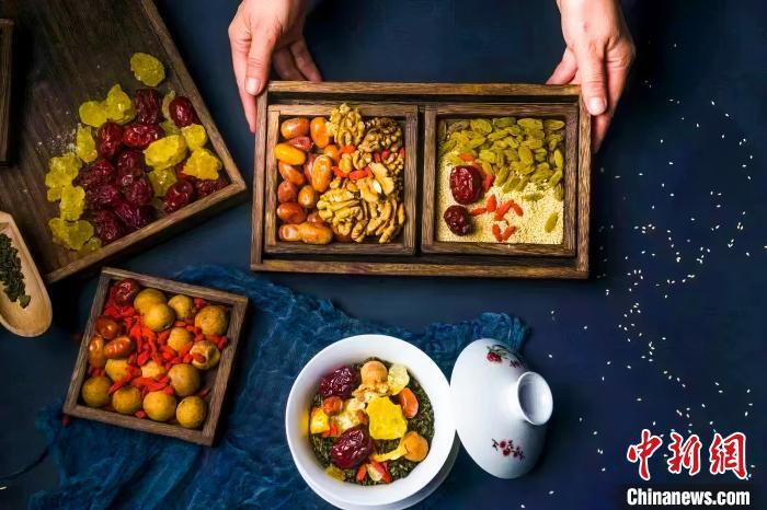 2023年5月，拍攝的臨夏蓋碗茶所需原料。(資料圖)臨夏市融媒體中心供圖